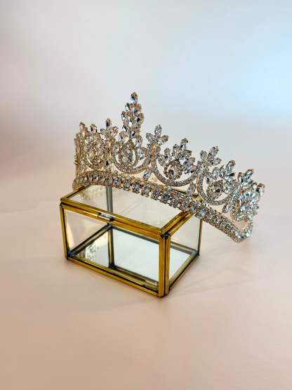 Tiara Gold